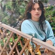 Estudiante, 10 en biología, vivo en Barcelona, sant Vicente